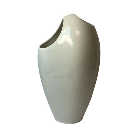 Edelstein Bavaria Woman sitting with Her Dog Porcelain Vase White - Picture 4 of 6